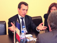 Френският посланик ще участва в кръгла маса за правното образование в ПУ