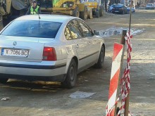 Джигити шпорят по затворения "Васил Априлов", без да им мигне окото!