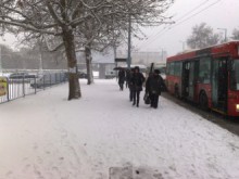 Студ сковава страната до дни, задават се виелици и снегове