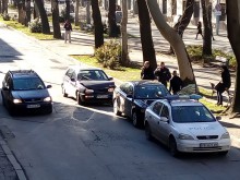 Верижна катастрофа по бул. "Руски", има замесена патрулка