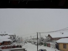 В Радиново без ток и вода, улиците непроходими