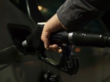 Рекордно ниска цена на бензина в САЩ - 10 цента за литър