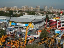 Въздушен ресторант монтираха за гостите на панаира