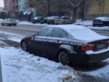 Дама паркира пред спирка в "Тракия" и рече: Ще правя каквото си искам!
