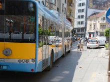 Напръскаха със спрей шофьор на тролей заради засичане на пътя
