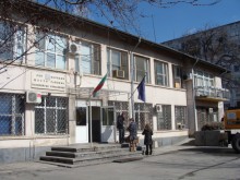 Млад мъж се подигра с пловдивската полиция: Поиска до тоалетна и избяга