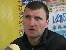 Костадин Ангелов: Никой в отбора не е получавал заплата