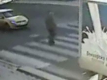 Бърза реакция на пешеходци ги предпази от удар на "зебра" в Пловдив