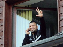 Божинов запя сръбска чалга