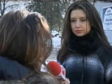 Момиче: Циганин ме опипа по гърдите в автобуса