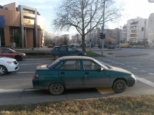 Изпълнение за "Оскар": Някой си заряза колата в "Тракия" ето така! 