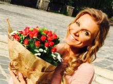 Сесил Каратанчева получи годежен пръстен в яйце