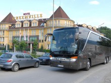 Прекратиха всички автобусни превози до Гърция, шофьорите в принудителни отпуски