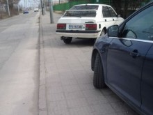 Поредна доза коли на тротоара