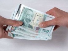 Подкупната данъчна от Пловдив взимала от 130 до 780 лева за услуга
