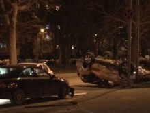 Полицията обясни за обърнатия снощи джип до мола