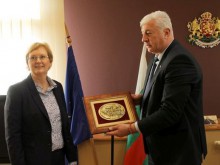 Областният управител се срещна с шведски дипломати
