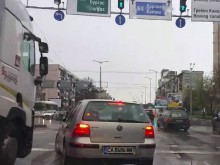 Читател: Светофарите били "глупави", а това какво е?