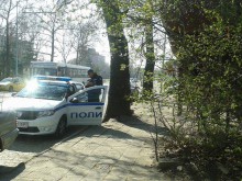 Полиция блокира достъпа до спортния комплекс край "Нептун"