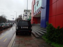На кино - добре, но така ли? 