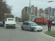 Още две потрошени коли след поредната катастрофа в Пловдив