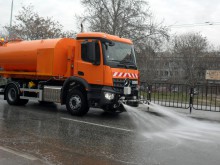 График за миене на улиците от днес до 8 април
