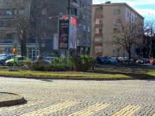 Затварят кръгово кръстовище на бул. "Васил Априлов"