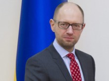 Премиерът на Украйна подаде оставка