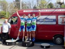 Браво! Трима от "Цар Симеон" на почетната стълбичка