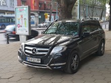 Млада блондинка от "голямото добро утро" се подигра с хората в суперцентъра на Пловдив!