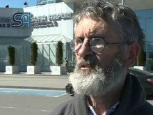 Холандско семейство живее от 10 дни на летище София заради обир