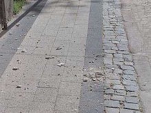 Извънредно: Тухла и мазилка паднаха върху бебе в Пловдив, оживя!