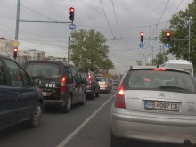 Изграждането на новата лента за обратен завой затапи "Цариградско"