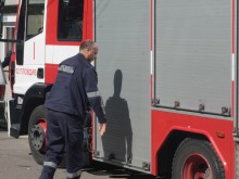 Рухналата след взрив къща в "Коматево" негодна за обитаване