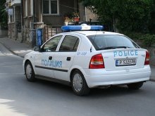 Задържаха пловдивчанин, опитал да "изиграе" автомат в игрална зала в Русе