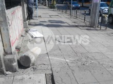 Автомобил блъсна жена на тротоар