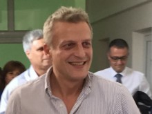 От здравното министерство: Няма забавяне с документите на болни деца
