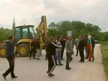 Животновъди блокираха пътя Пловдив-Стрелча 