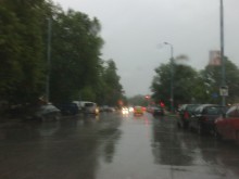 Нищо ново: Пак дъжд над Пловдив, за понеделник - "жълт" код