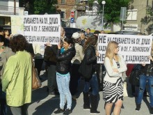 Недоволни родители изненадаха пловдивските общински съветници