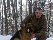 Пловдивският полицай отрича да е застрелял родителите си
