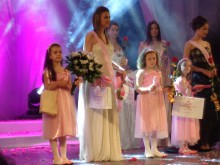 Ето я новата 18-годишна Царица на розата!