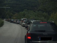 Огромни задръствания по пътя Пловдив - Асеновград - Смолян