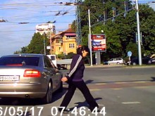 Шофьор от Пловдив: Градът ни се напълни с тарикати!