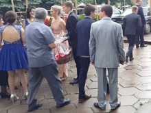 Жената, взривила Фейсбук с историята за абитуриента: Публично се извинявам!