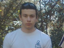 Момче с депресия се самоуби, близките обвиняват полицията 