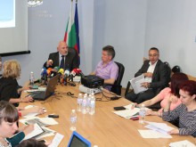 Всеки ученик с лично образователно дело в национална електронна система