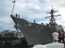 Миноносецът "Портър“ влиза в Черно море