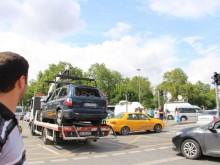 Втори български автомобил пострадал при взрива в Истанбул