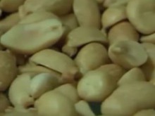 Момиче почина след целувка с гаджето си
